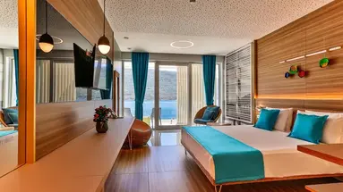 Carine Hotel Kumbor Superior