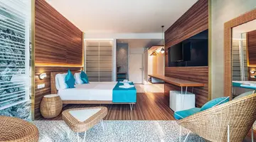 Carine Hotel Kumbor Superior