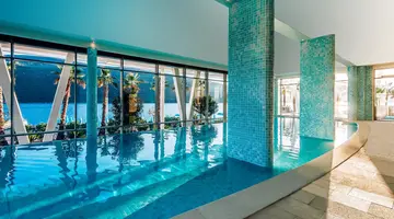 Carine Hotel Kumbor