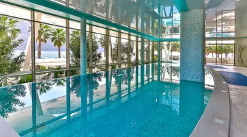 Carine Hotel Kumbor