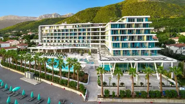 Carine Hotel Kumbor