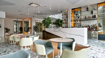 Carine Hotel Kumbor