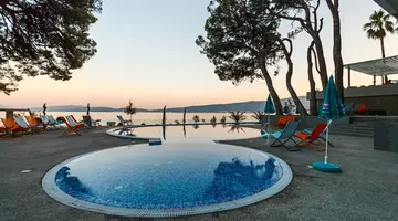Carine Hotel Park