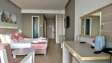 Carine Hotel Park
