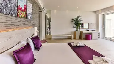 Carine Hotel Park