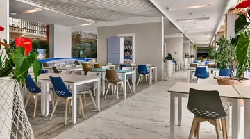 Carine Hotel Park