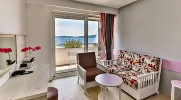 Carine Hotel Park