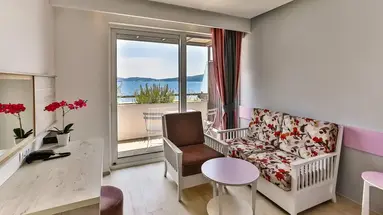 Carine Hotel Park