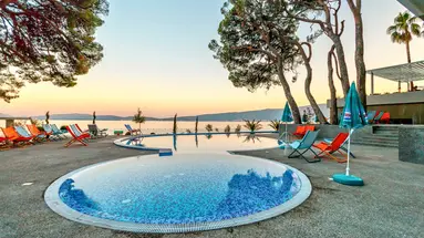 Carine Hotel Park