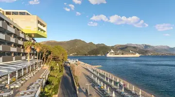 Carine Hotel Park