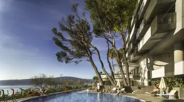 Carine Hotel Park