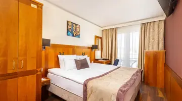 Carlton Hotel Buda Castle