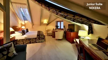 Carlton Hotel