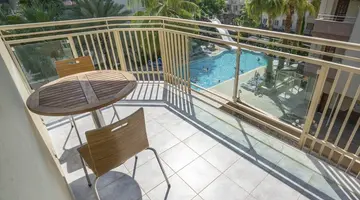 Carmen Suite Hotel