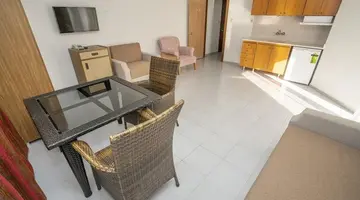 Carmen Suite Hotel