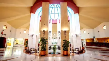 Carols Beau Rivage