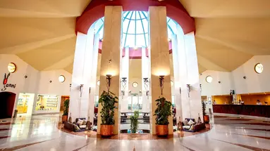 Carols Beau Rivage
