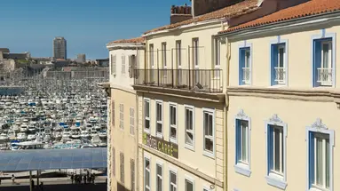 Carre Vieux Port