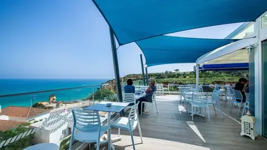 Carvi Hotel