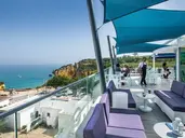 Carvi Hotel