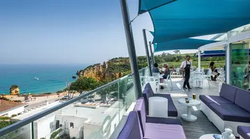 Carvi Hotel