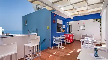 Carvi Hotel