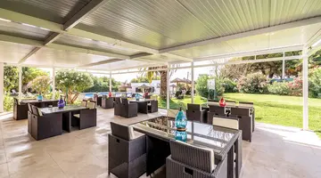 Carvoeiro Hotel