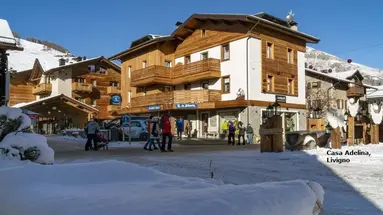 Casa Adelina