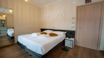 Casa Alpina***