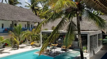 Casa Beach Hotel