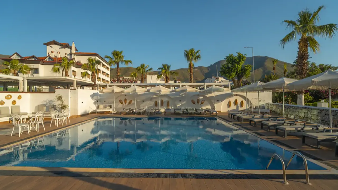 CASA BLANCA BEACH HOTEL ADULT ONLY