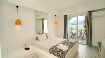 CASA BLANCA BEACH HOTEL ADULT ONLY