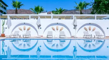 CASA BLANCA BEACH HOTEL ADULT ONLY