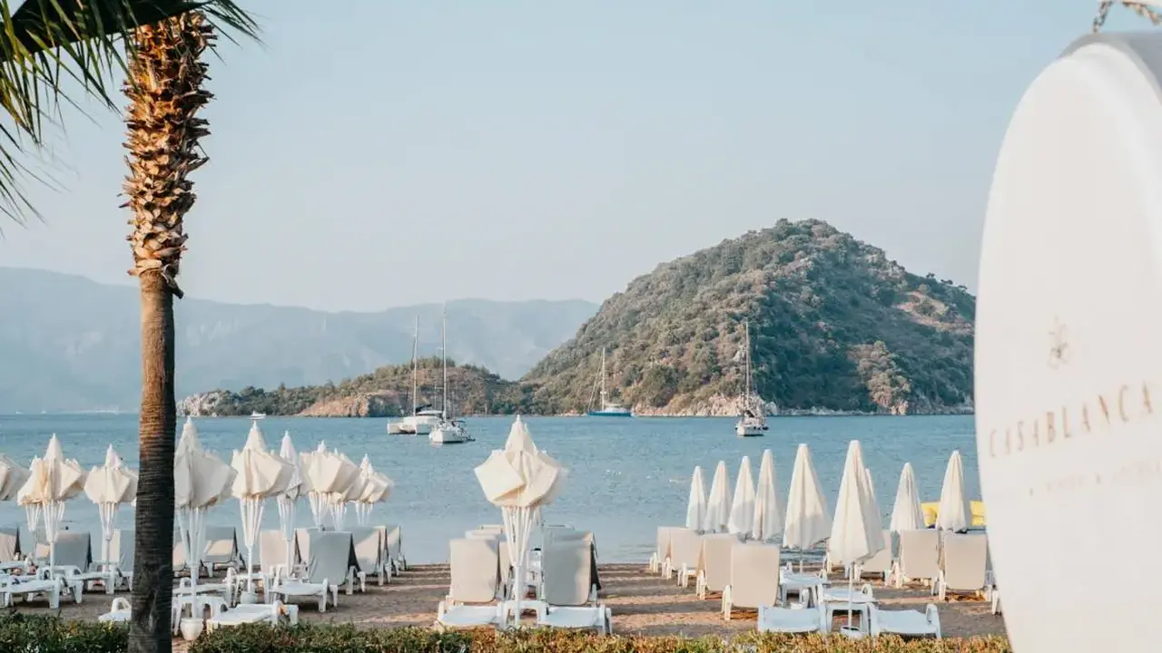 CASA BLANCA BEACH HOTEL ADULT ONLY