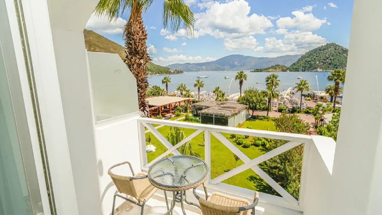 CASA BLANCA BEACH HOTEL ADULT ONLY