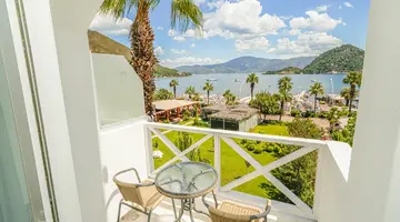 CASA BLANCA BEACH HOTEL ADULT ONLY