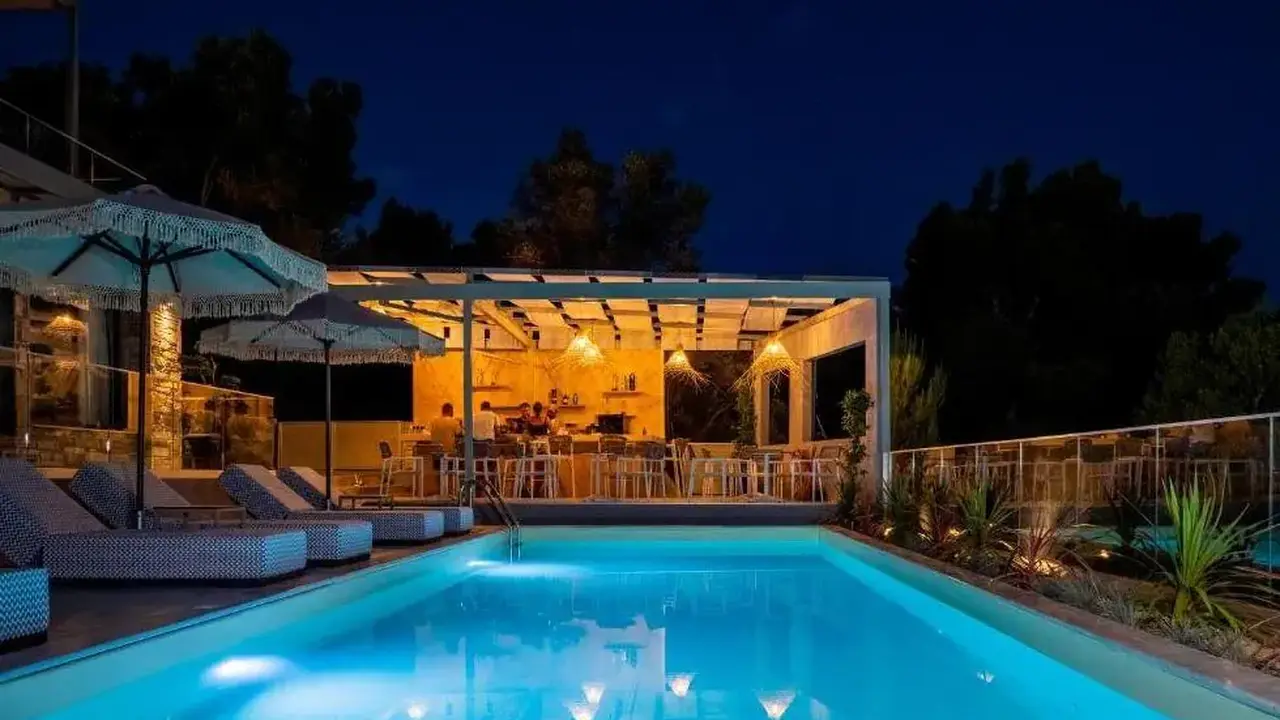CASA BLOO