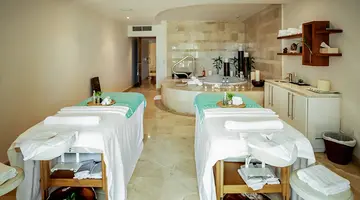 Casa Colonial Beach & Spa