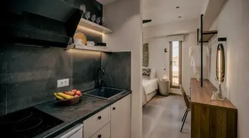 Casa D Oro Suites