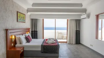 Casa Fora Beach Resort