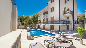 Casa Laurea