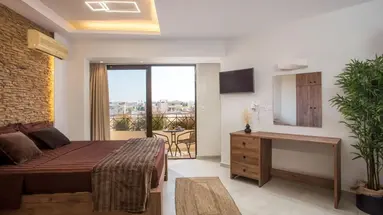 CASA LYRISTIS