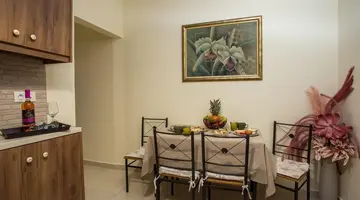 CASA LYRISTIS