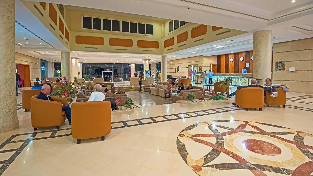 Casa Mare Resort (ex. Royal Tulip Beach Resort)