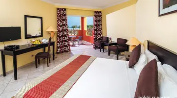 Casa Mare Resort (ex. Royal Tulip Beach Resort)