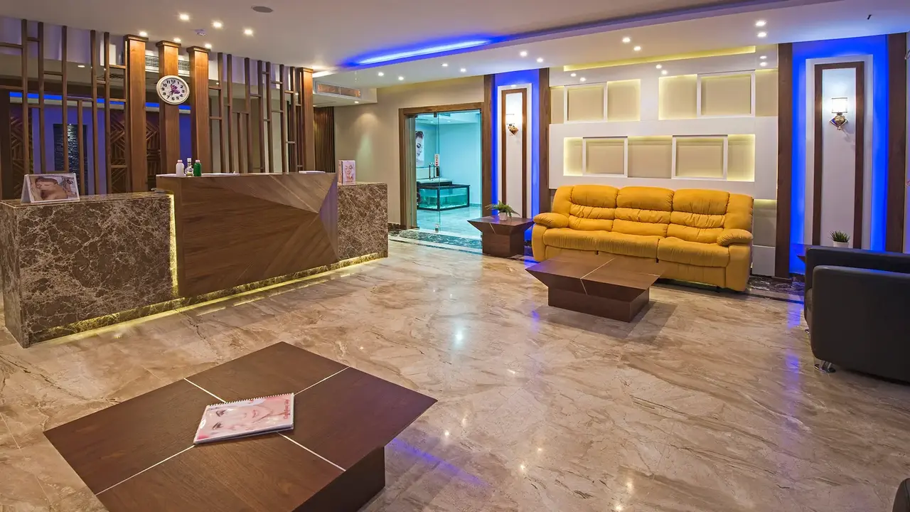 Casa Mare Resort (ex. Royal Tulip Beach Resort)