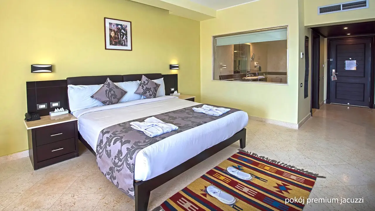 Casa Mare Resort (ex. Royal Tulip Beach Resort)