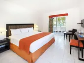 CASA MARINA REEF RESORT