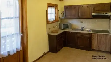 Casa Mistral