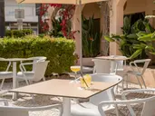 CasaBlanca Unique Hotel